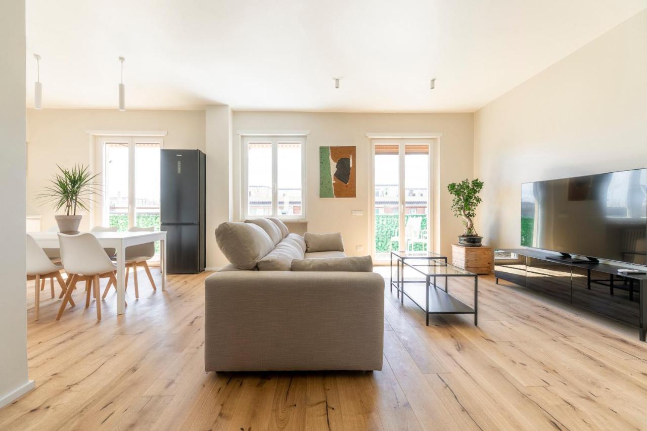 La Dolce Vita - Sunny Penthouse Trastevere Station 100Sqm Roma Exterior foto